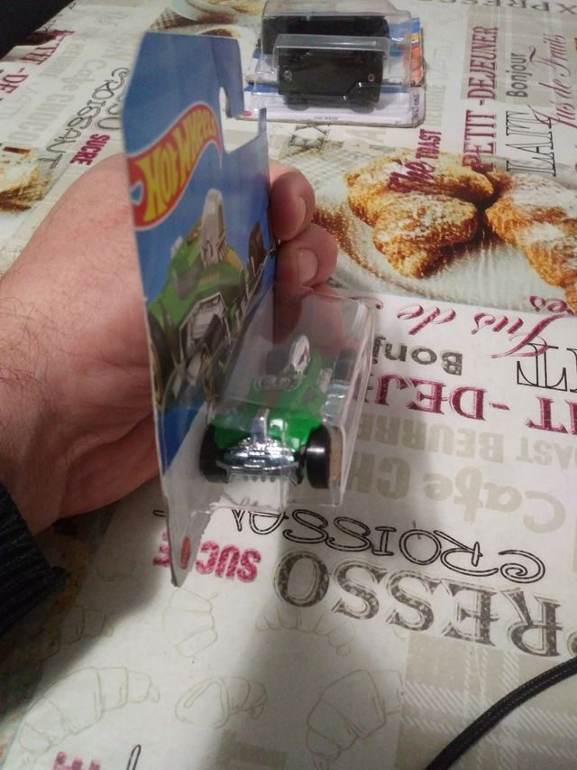 Vendo Hot Wheels