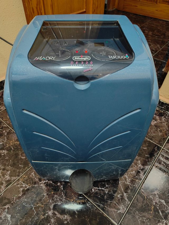 Deshumidificador De'Longui - Tasciugo DE320