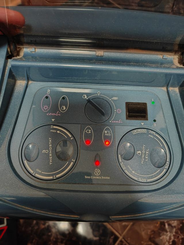 Deshumidificador De'Longui - Tasciugo DE320