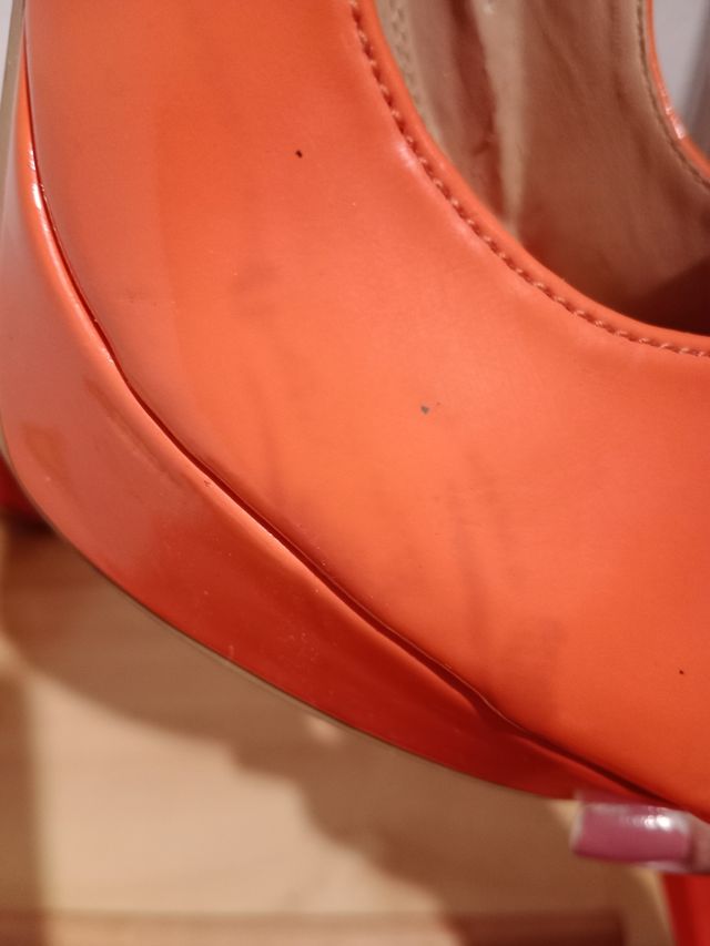 Sandalias naranjas Cellina