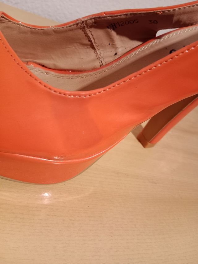 Sandalias naranjas Cellina