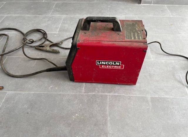 soldador lincol electric sp 170i.