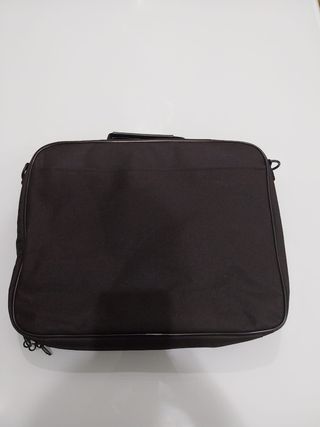 Bolsa de ordenador marca TARGUS