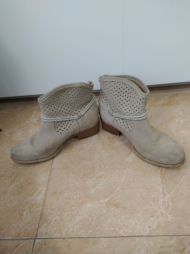 Botins beige clar