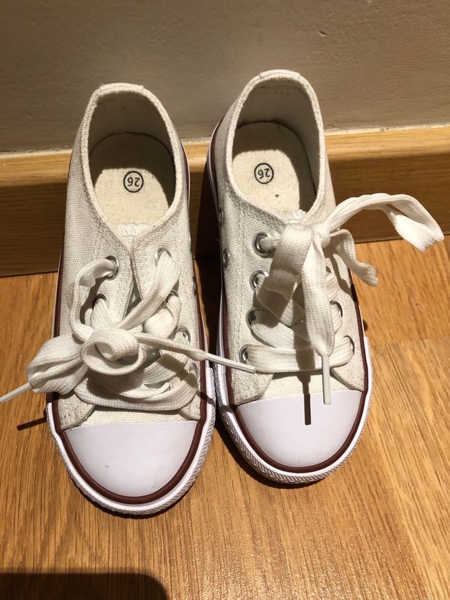 Zapatillas de loneta blancas 26