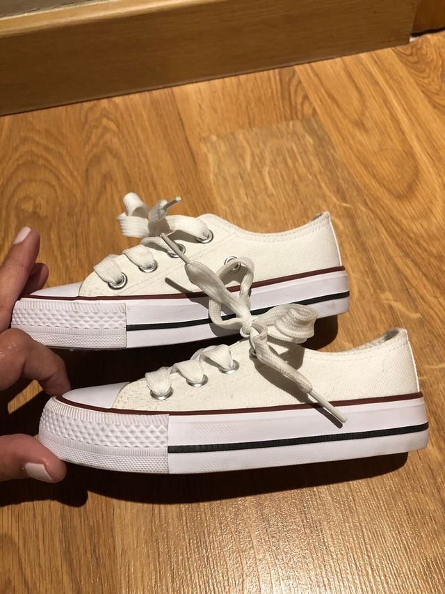 Zapatillas de loneta blancas 26