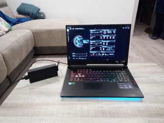 Portátil Asus ROG Gaming.