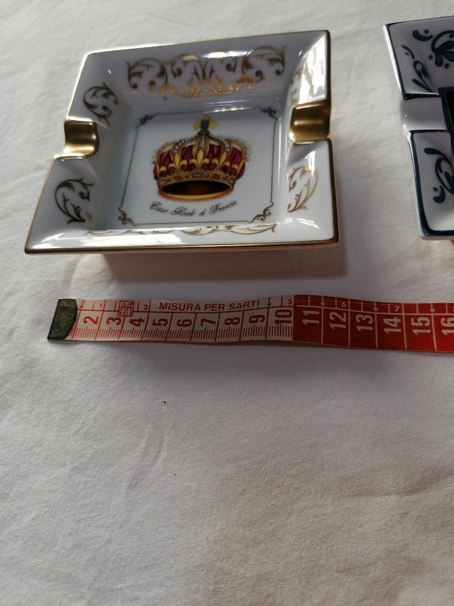 Due posacenere Henriette