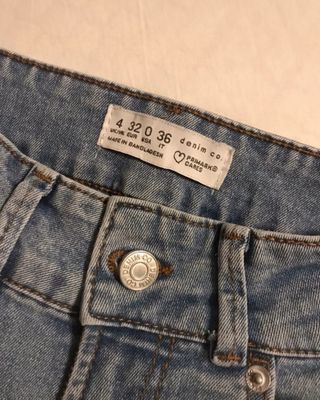 Jeans a vita alta taglia 36 italiana