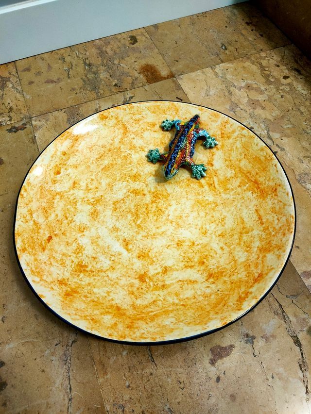 Plato cerámica Gaudí 38 cm(artesanal)