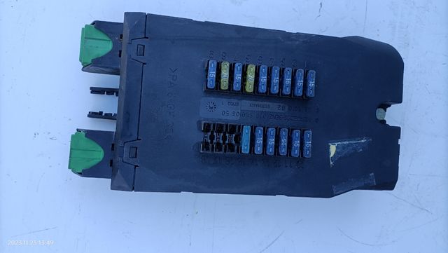 Caja de fusibles  Mercedes  clase V