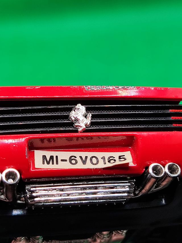 Ferrari Testarossa Burago Anno 1984 Scala 1:24