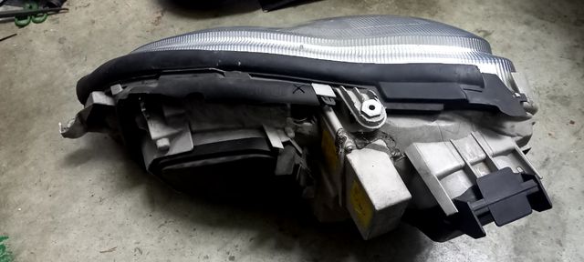 faro de xénon Mercedes serie Clase S