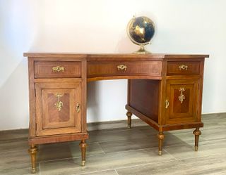 Escritorio vintage madera