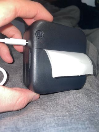 Mini impresora térmica portátil.