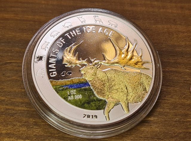Alce Giants of the Ice Ghana 1 Oz Plata