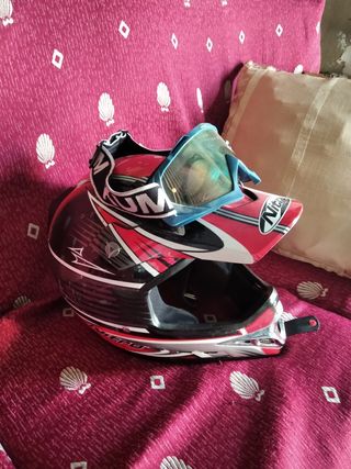 Se vende caso y gafas