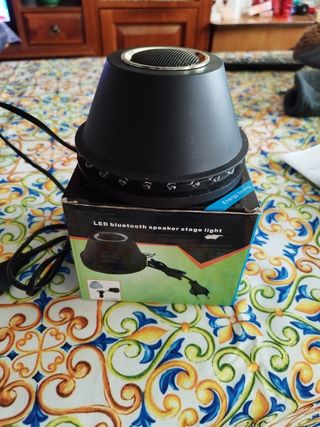 Led bluetooth speaker stage light