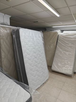 STOCK DE COLCHONES SEMINUEVOS VISCOLASTICOS