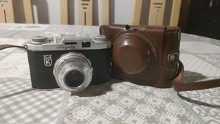 Cámara de fotos antigua