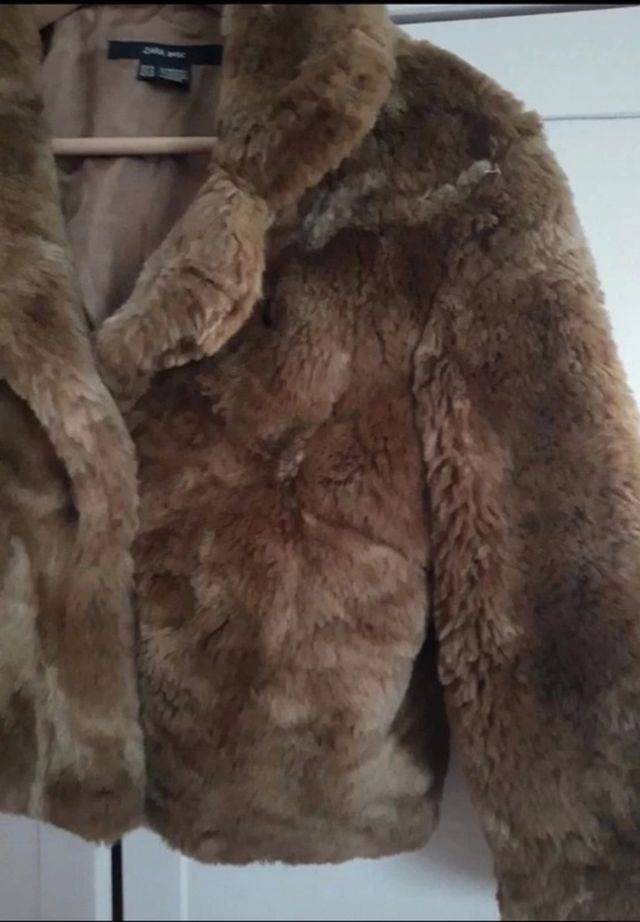 Chaqueta marrón piel Zara
