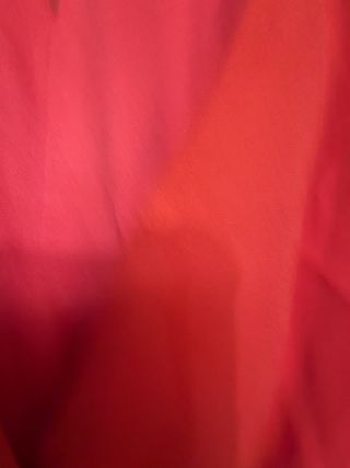 mono Rojo coral fórmula joven