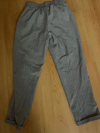 pantalon gris rayas stradivarius