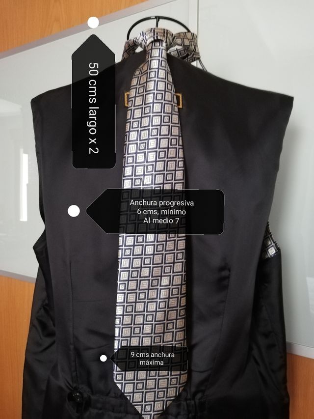 Chaleco y corbata boda