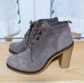 Botines de piel de Zara talla 40