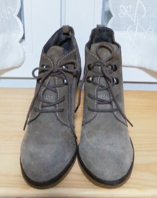 Botines de piel de Zara talla 40