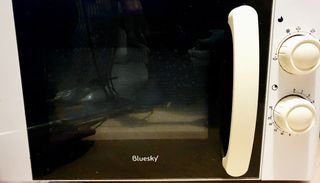 Microondas Bluesky