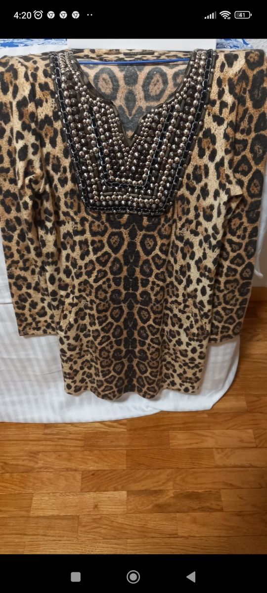 Vestido corto de pantera 