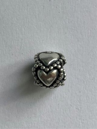 Charm Pandora plata corazones