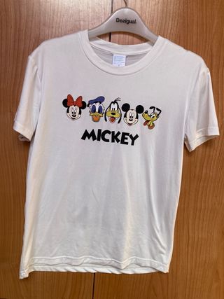Camiseta Mickey Mouse. Perfil solidario