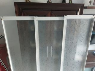 Puerta de manpara de baño