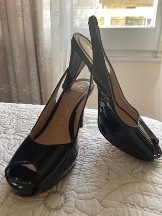 sandalia charol fiesta 