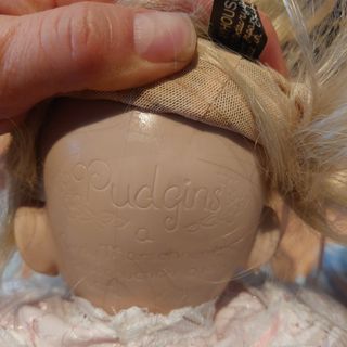 Muñeca de porcelana pudgins a cindy
