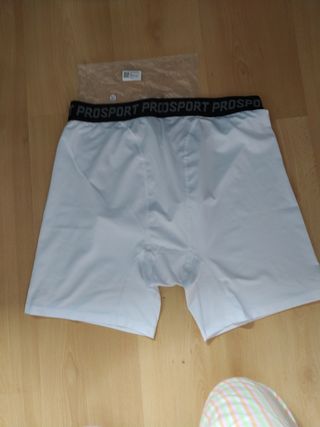 Pantalón termico corto