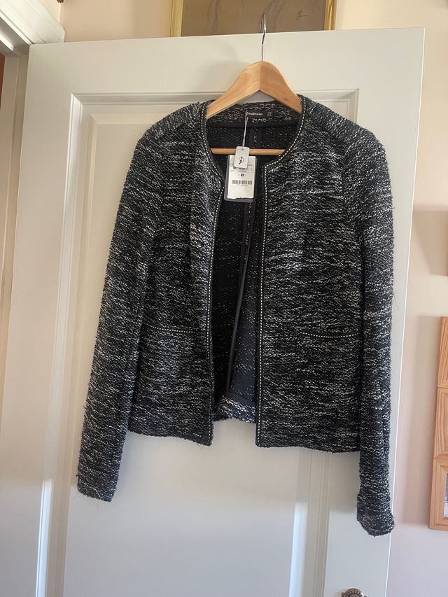 Chaqueta tipo chanel sin estrenar