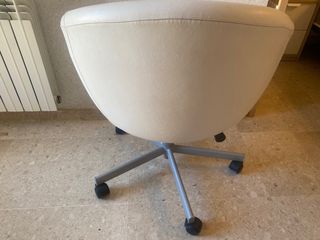 Silla de Escritorio Blanca Giratoria Cómoda