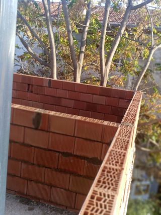 Albañiles responsables y serios