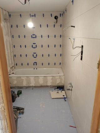 Albañiles responsables y serios