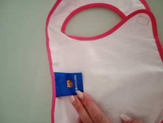 Babero barça. Rosa 