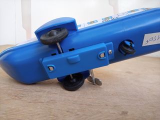 Helicóptero cuerda antiguo