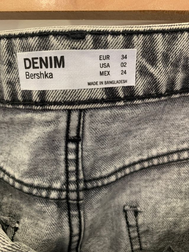 Falda vaquera gris Bershka