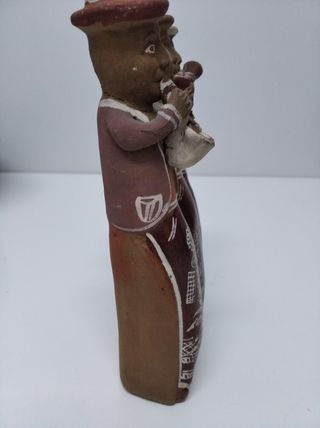 FIGURA DE TERRACOTA