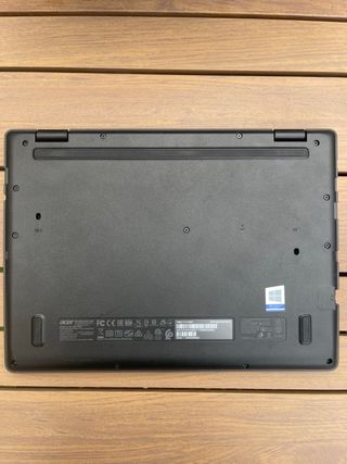 Acer TravelMate b3 nuovo di zecca