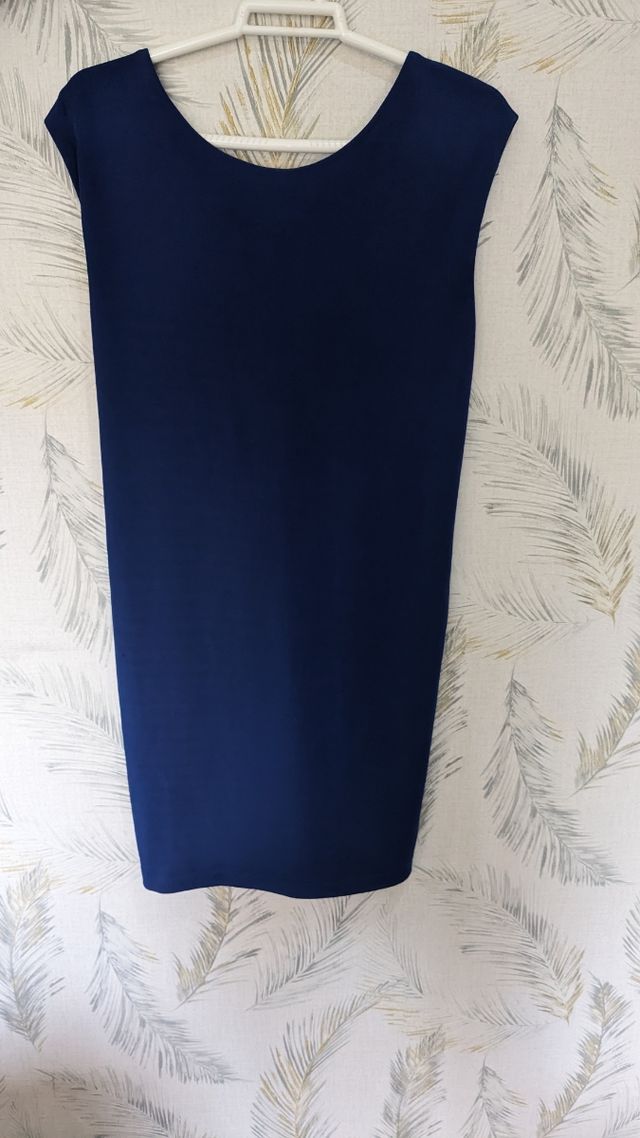 Vestido corto azul eléctrico