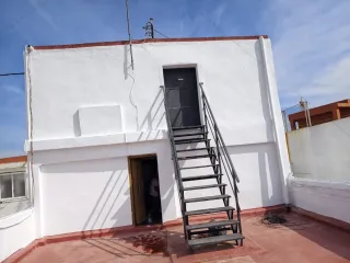 Pintor profesional, alisador, lacador