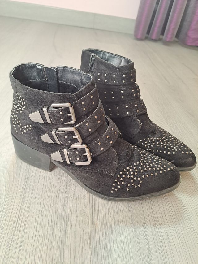 Botines negros 39